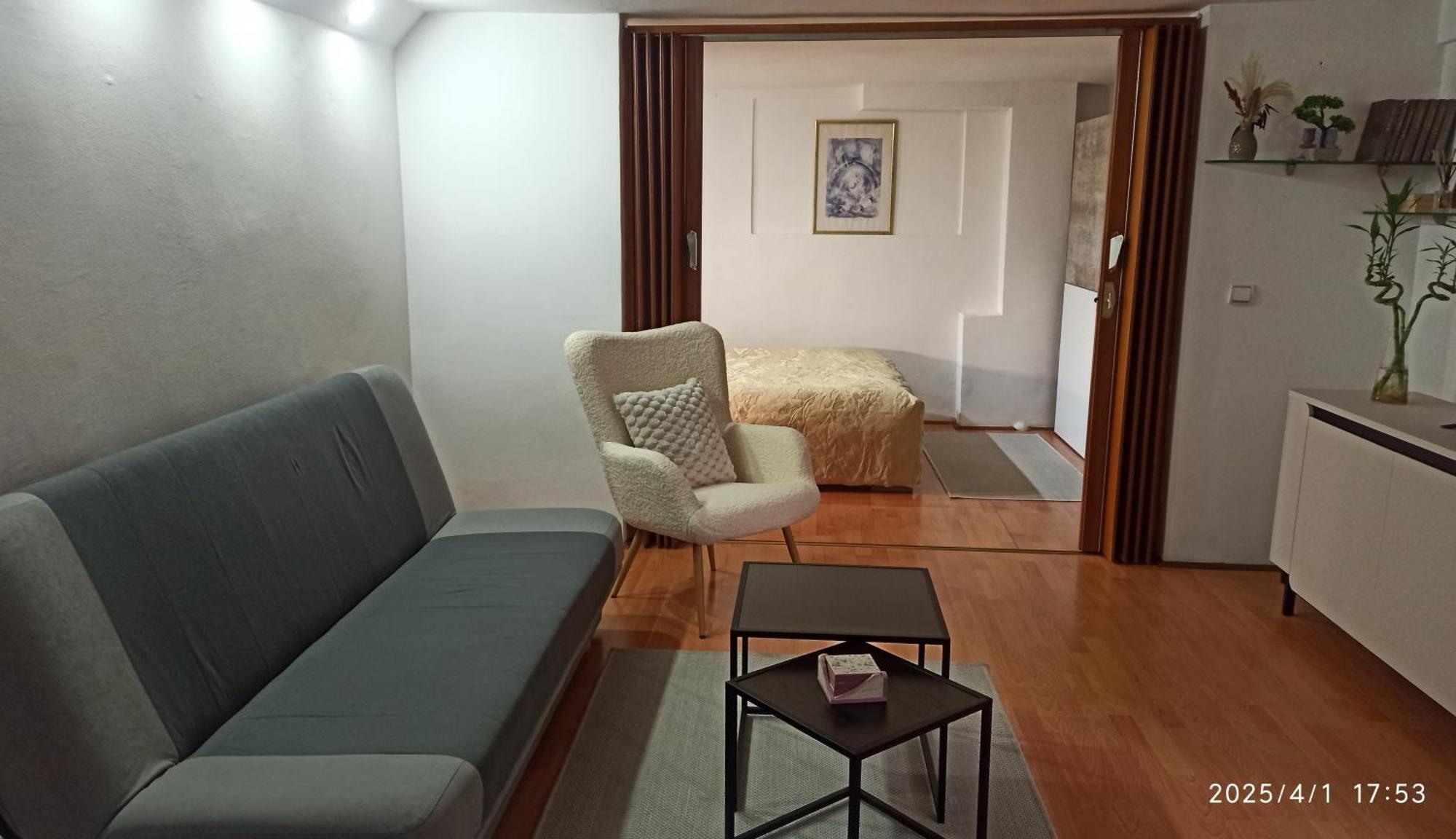 Apartman Oaza Olja Belgrado Esterno foto